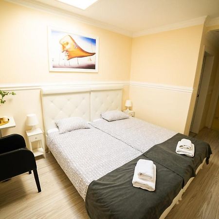 Villa Palace Novi Sad Luaran gambar