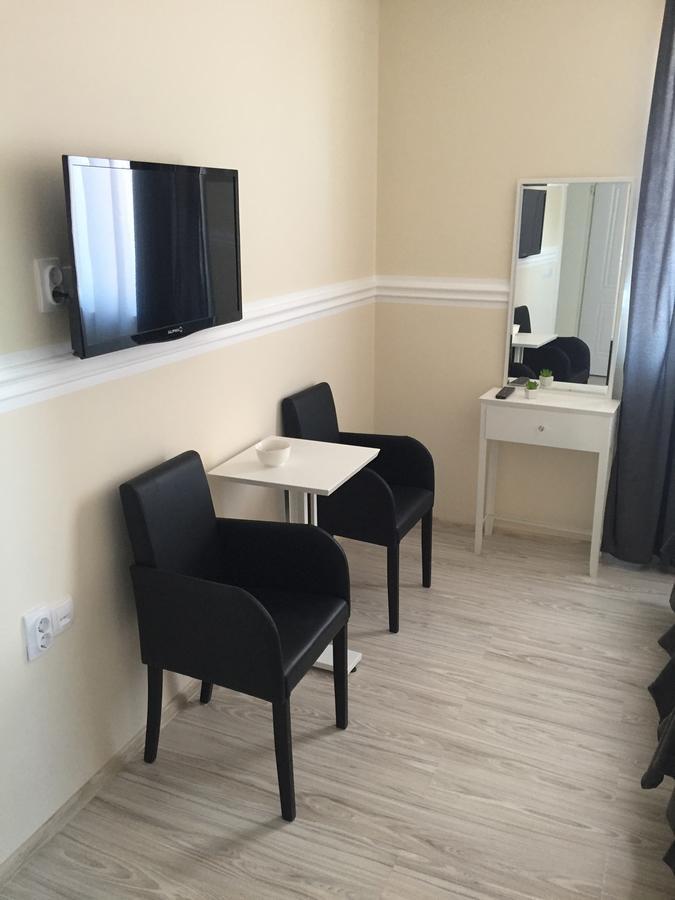 Villa Palace Novi Sad Luaran gambar