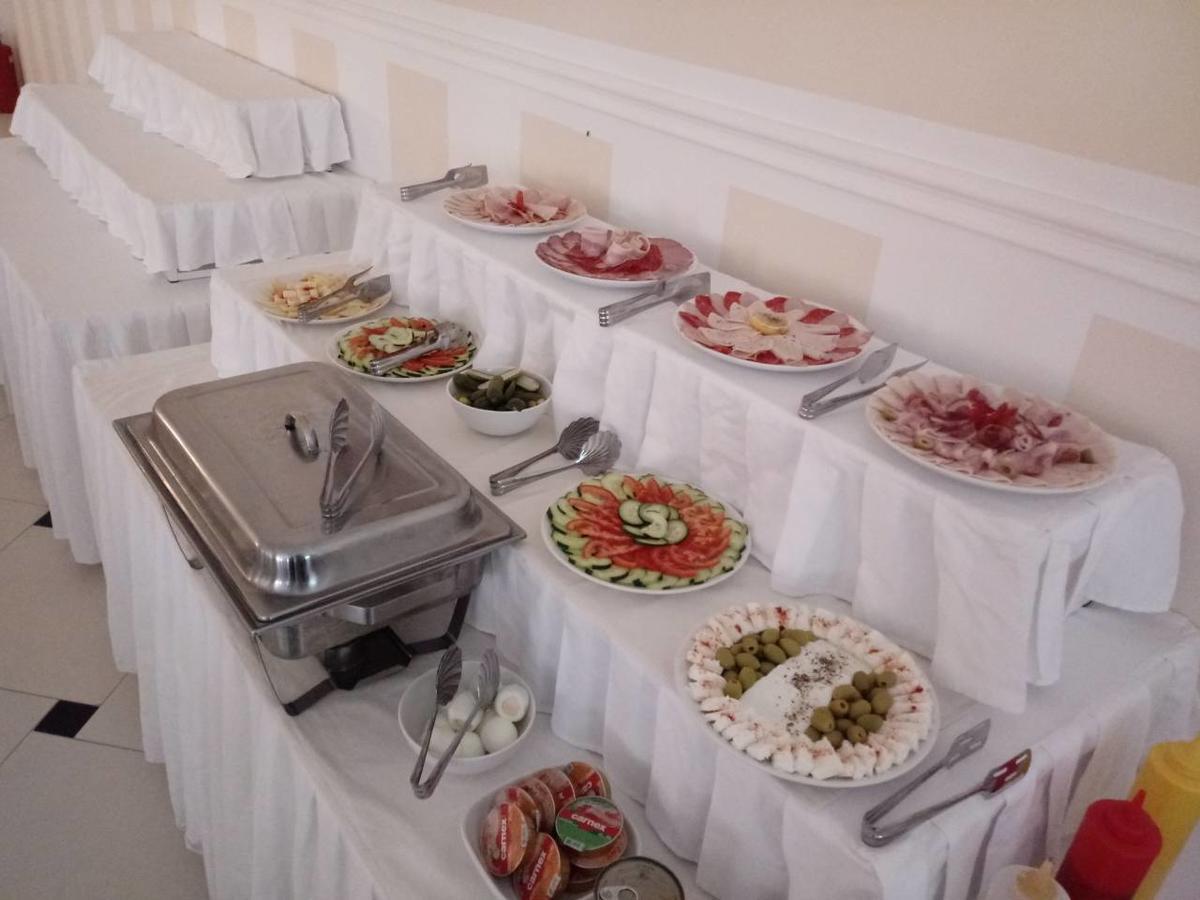 Villa Palace Novi Sad Luaran gambar
