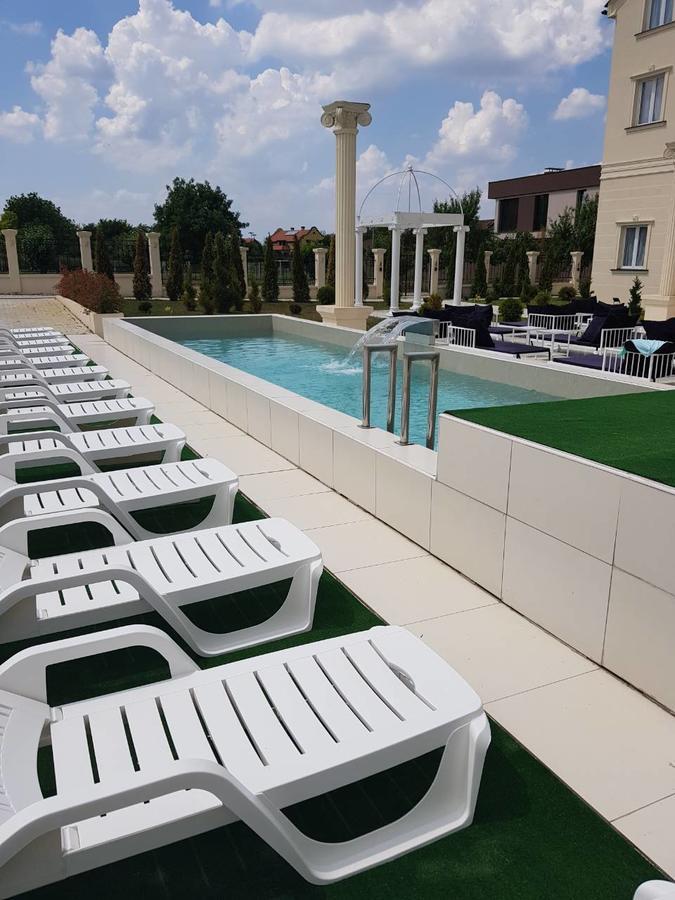 Villa Palace Novi Sad Luaran gambar